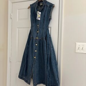 Future collective dress